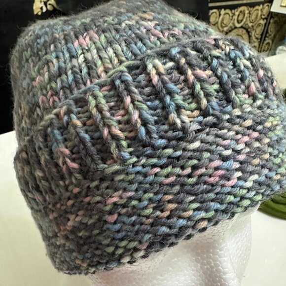 Handmade Multicolor Knit Beanie Soft Wool Blend Winter Hat Unisex - Picture 9 of 9